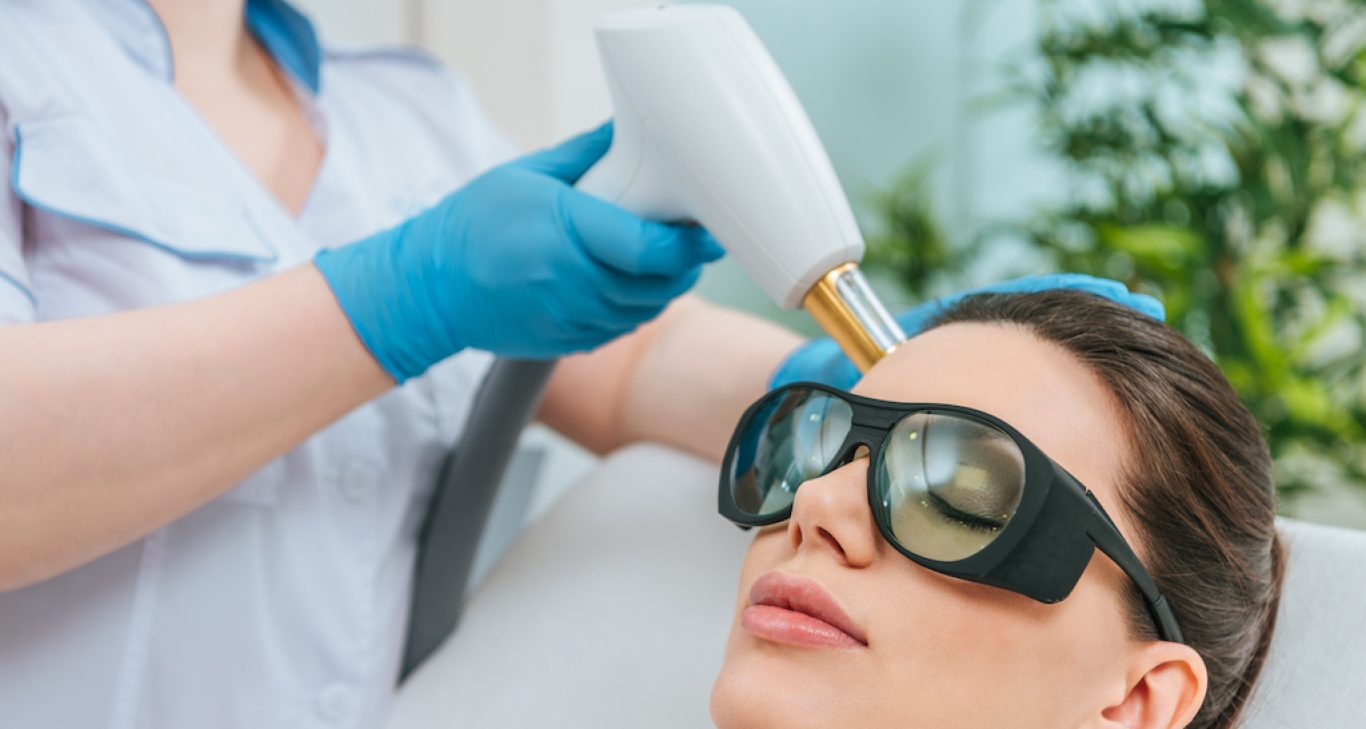 How Laser Eyebrow Tattoo Removal Works